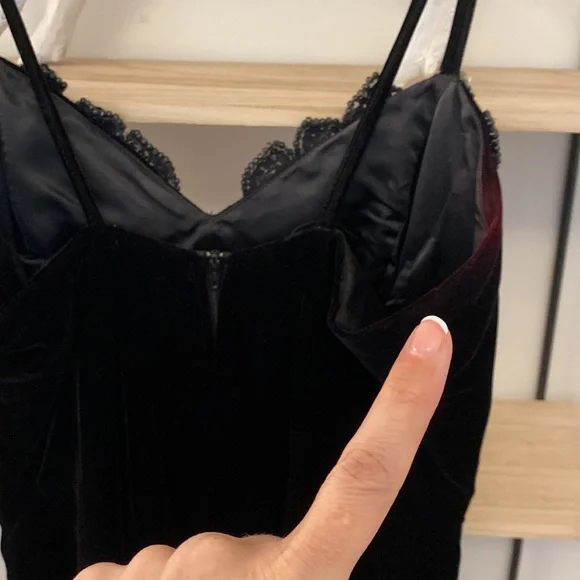 By night VINTAGE two piece jacket and dress. - Picture 6 of 8